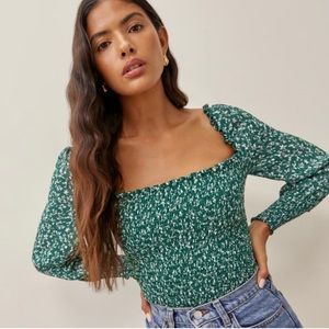 Reformation Pinto top size small! 💚